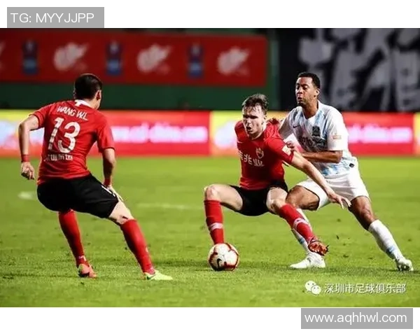 洲际杯回顾:广州足球队在赛场上的表现与状态分析 洲际杯回顾:广州足球队在赛场上的表现与状态分析