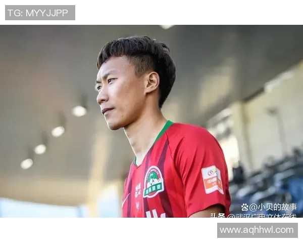 足球明星柯钊的职业生涯成就与个人魅力全解析 足球明星柯钊的职业生涯成就与个人魅力全解析