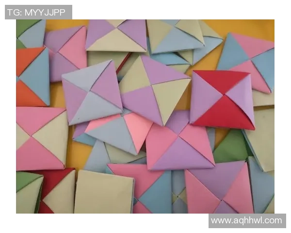 足球明星卡片拆卡乐趣无限揭开珍藏背后的故事与价值