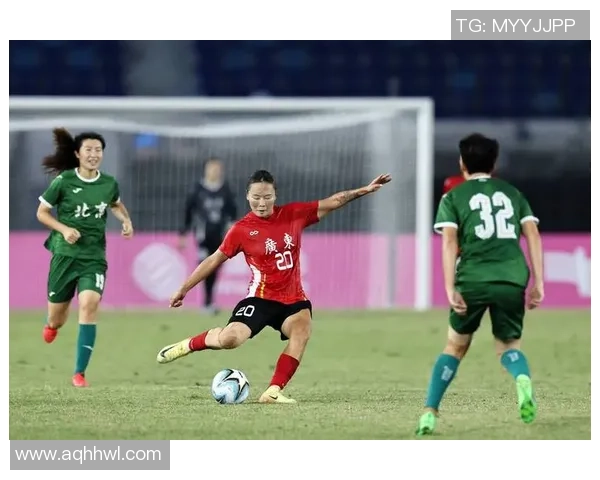 全运会足球盛宴在9月2日开启各地球队争夺荣耀与梦想的舞台 全运会足球盛宴在9月2日开启各地球队争夺荣耀与梦想的舞台