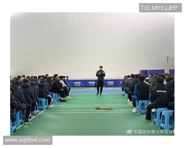 穿主攻足球的魅力与挑战探讨如何提升球员的技术与战术素养